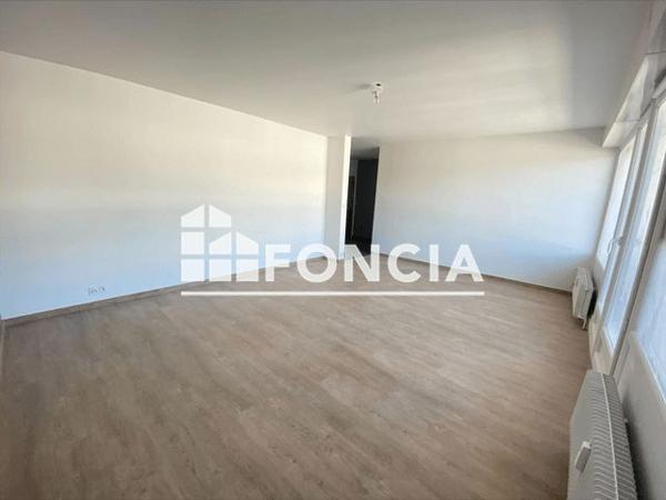 Location Appartement 3 pièces 85.3 m² - 11-13 AVENUE JULES FERRY Annemasse 74100