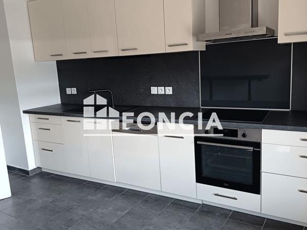 Location Appartement 3 pièces 85.3 m² - 11-13 AVENUE JULES FERRY Annemasse 74100