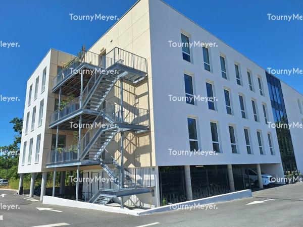 BUREAUX NEUFS A LOUER - LE HAILLAN