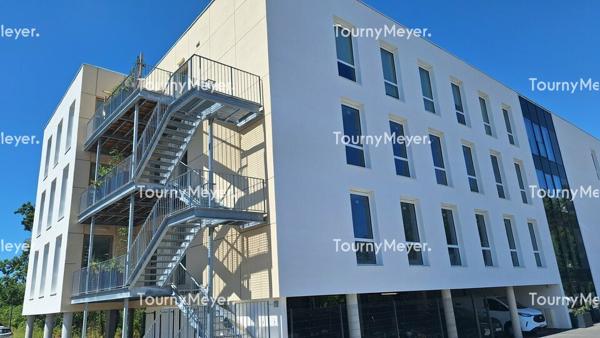 BUREAUX NEUFS A LOUER - LE HAILLAN