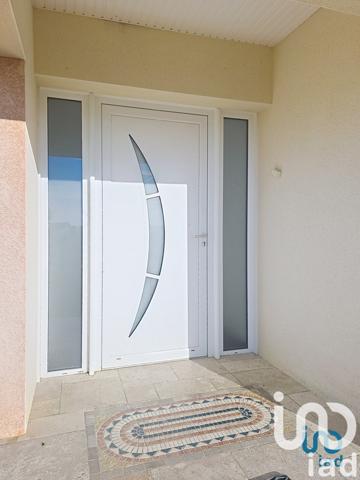 Maison d’architecte 10 pièces de 222 m² à Valence-sur-Baïse (32310)