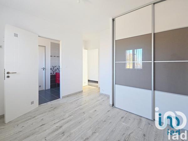 Maison d’architecte 10 pièces de 222 m² à Valence-sur-Baïse (32310)