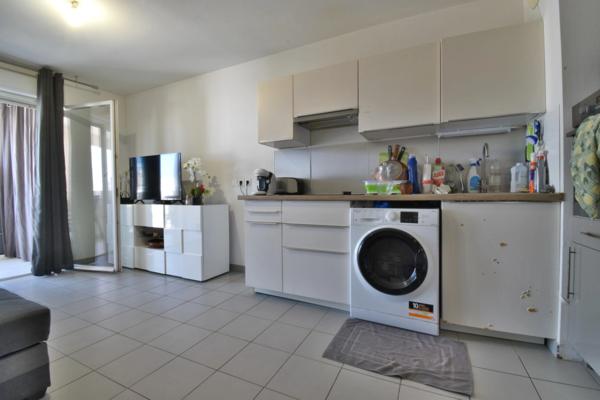 Appartement à vendre 2 pièces MARSEILLE 3EME ARRONDISSEMENT (13)