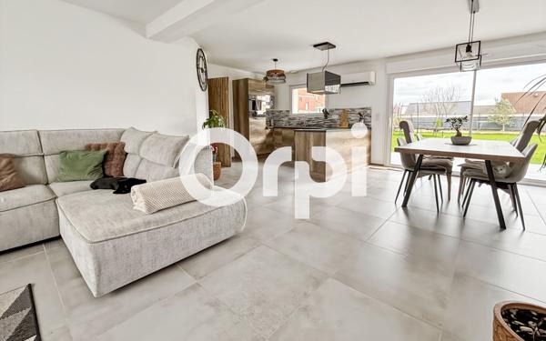 Maison à vendre    3 pièces • 115 m2 Cappelle-la-Grande