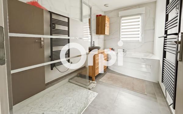 Maison à vendre    3 pièces • 115 m2 Cappelle-la-Grande