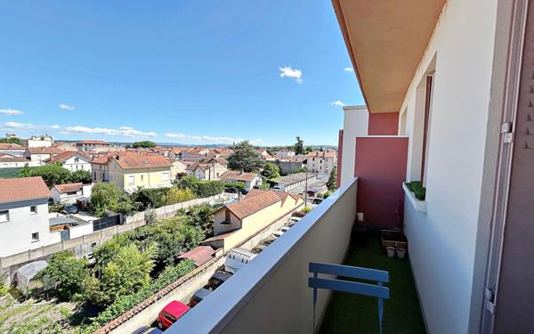 Appartement à vendre    3 pièces • 59,52 m2 Roanne