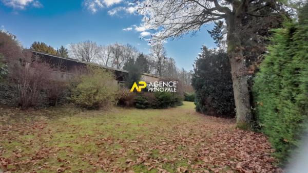 Maison 7 pièces d'environ 150m² avec 2000m² de terrain divisible sur les côteaux d'Argenteuil €795 000 ** - Référence 4504