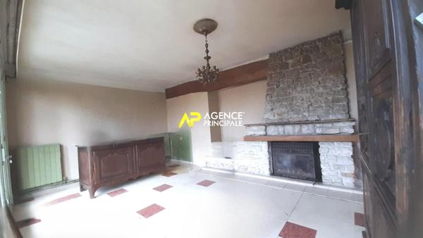 Maison 7 pièces d'environ 150m² avec 2000m² de terrain divisible sur les côteaux d'Argenteuil €795 000 ** - Référence 4504