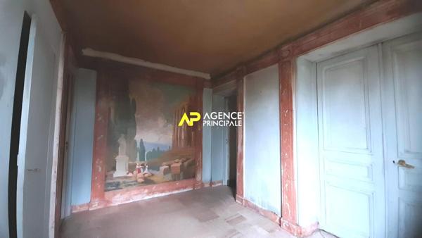 Maison 7 pièces d'environ 150m² avec 2000m² de terrain divisible sur les côteaux d'Argenteuil €795 000 ** - Référence 4504