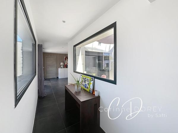 Villa d’architecte en pleine garrigue – Une signature contemporaine aux prestations d’exception