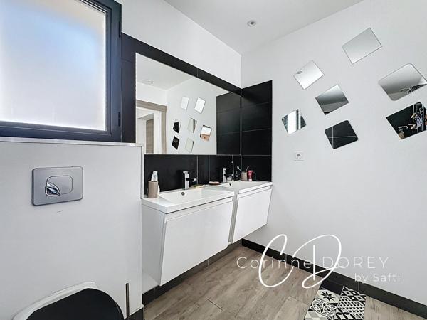 Villa d’architecte en pleine garrigue – Une signature contemporaine aux prestations d’exception