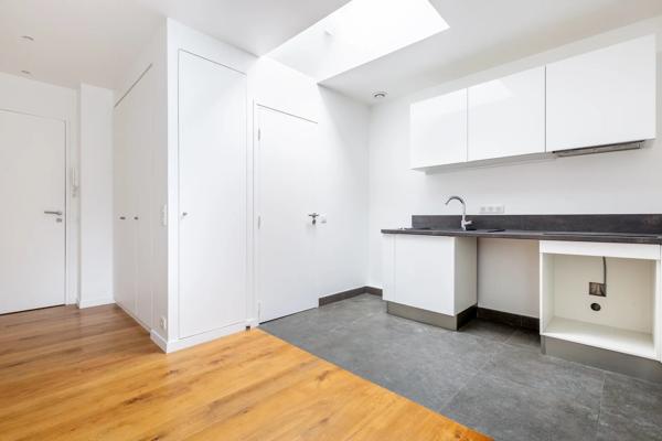 # Appartement – 19m² – Paris 8ème