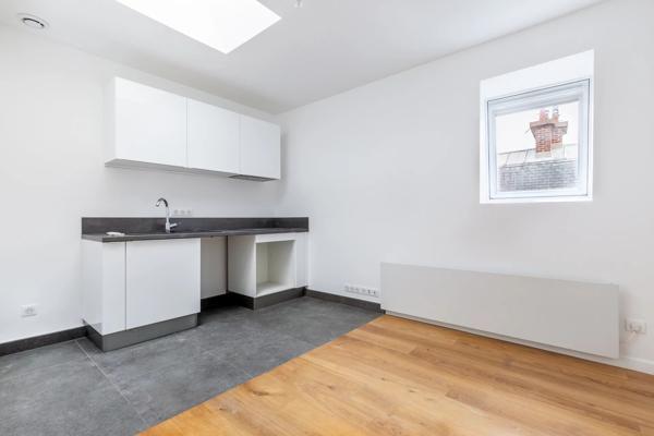 # Appartement – 19m² – Paris 8ème