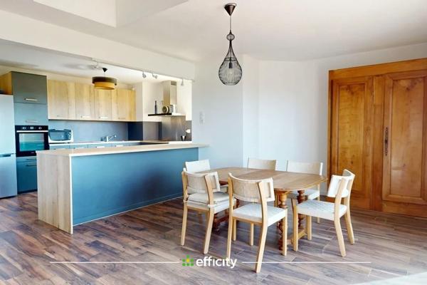 Appartement
         4 pièces
        - 117 m² Exclusivité 410 000 € *