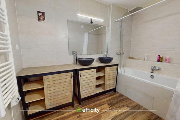 Appartement
         4 pièces
        - 117 m² Exclusivité 410 000 € *