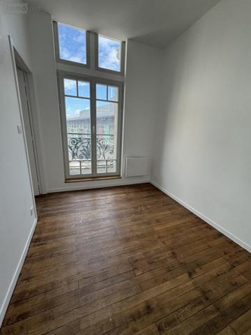 Appartement à louer à Angers dans le Maine-et-Loire (49100), ref : 49009-L113   
Centre