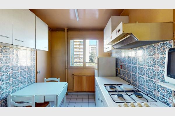 Appartement
         3 pièces
        - 58 m² Exclusivité 165 000 € *