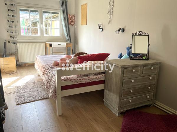 Maison 8 pièces - 182 m²