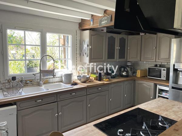 Maison 8 pièces - 182 m²