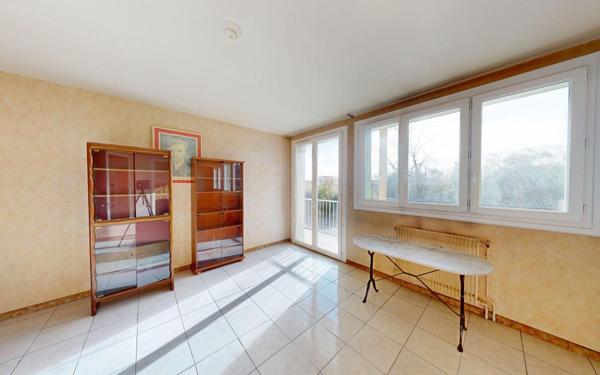 Appartement à vendre    3 pièces • 76 m2 Toulouse