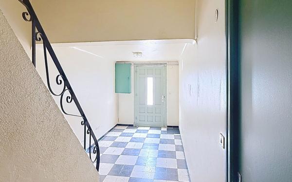 Appartement à vendre    3 pièces • 80 m2 Perpignan