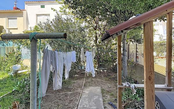 Appartement à vendre    3 pièces • 80 m2 Perpignan