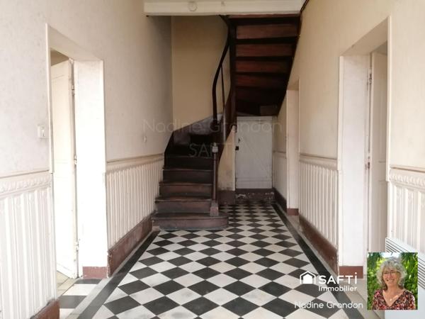 Maison de ville proche de toutes commodités