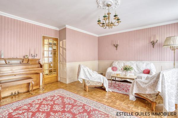 Magny-les-Hameaux (78114) MAGNY LES HAMEAUX CRESSELY Maison 115m2 env 4 chambres, garage.