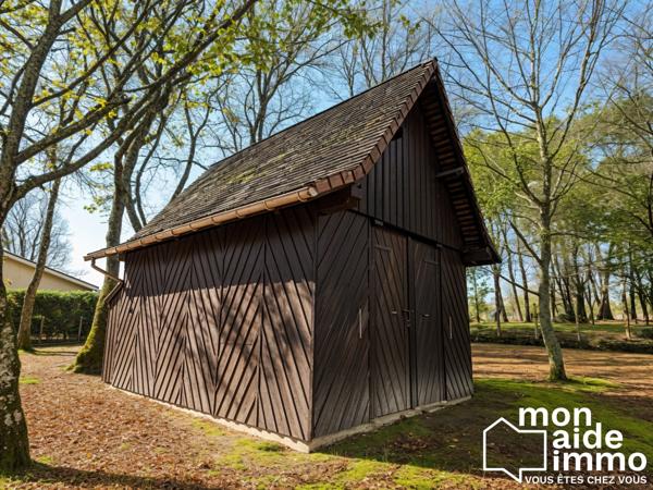 Maison Périgourdine avec sous-sol total et double garage