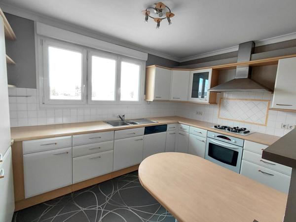 Appartement 4 pièces – 70 m² environ à Bruz (ref : 72855)