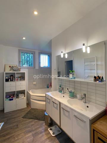 Charmante maison de caractère 9 pièces de 240m² LIMOGES (87)