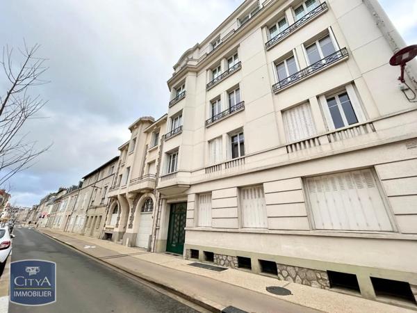 Appartement à louer 5 pièces 106.49m²