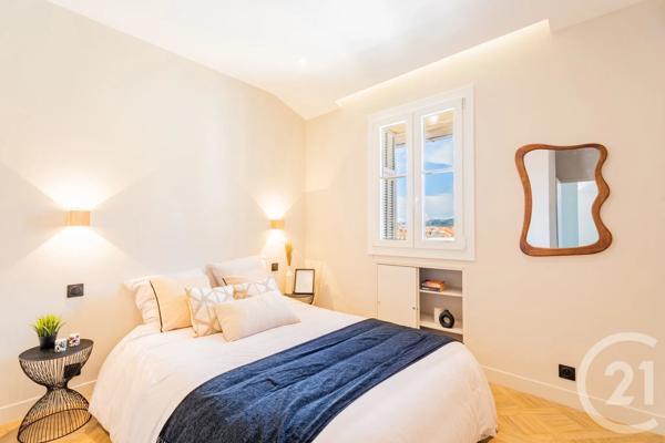 Appartement F3 à vendre  3 pièces - 70,40 m 2   NICE  - 06