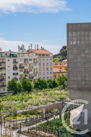 Appartement F3 à vendre  3 pièces - 70,40 m 2   NICE  - 06
