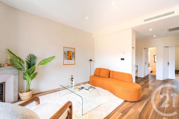 Appartement F3 à vendre  3 pièces - 70,40 m 2   NICE  - 06