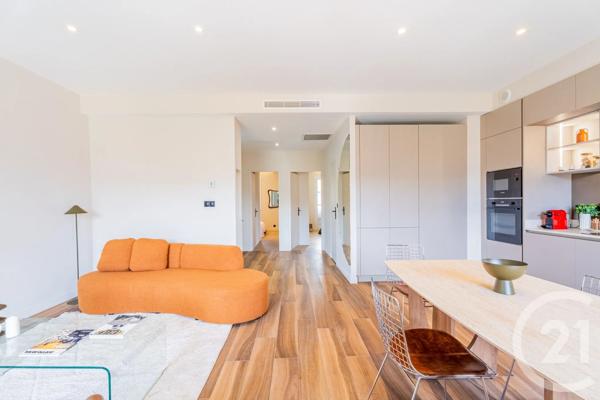 Appartement F3 à vendre  3 pièces - 70,40 m 2   NICE  - 06