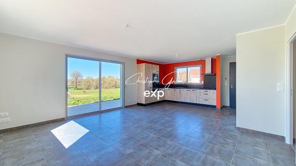 Maison de plain-pied récente – 3 chambres – Terrain 1300 m²