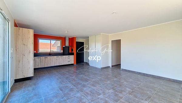 Maison de plain-pied récente – 3 chambres – Terrain 1300 m²