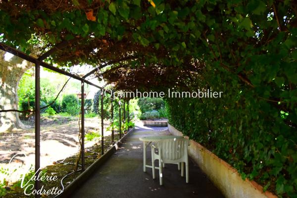 Appartement à vendre 2 pièces HYERES (83)