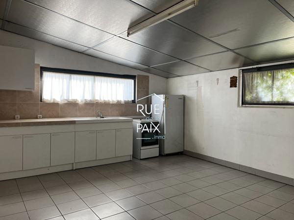 86200 LOUDUN Loudun Local d'activité 336 m2