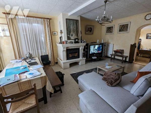 Maison à Vendre à Nogent-le-Rotrou (28400) en Eure-et-Loir (28)

A venir découvrir, charmante...