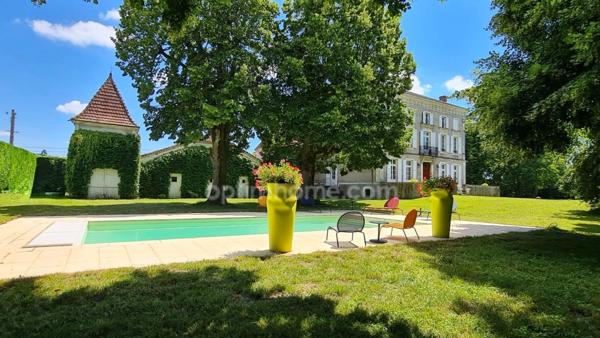 MAISON DE MAITRE à SAINTE LIVRADE SUR LOT (47)