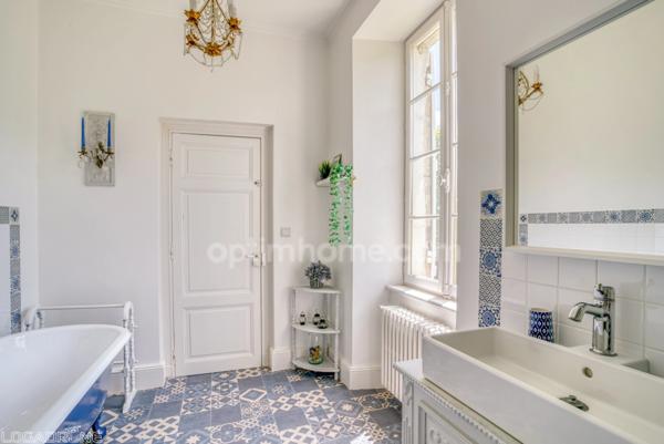 MAISON DE MAITRE à SAINTE LIVRADE SUR LOT (47)