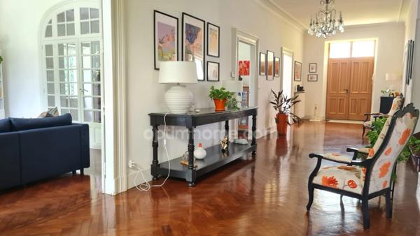 MAISON DE MAITRE à SAINTE LIVRADE SUR LOT (47)