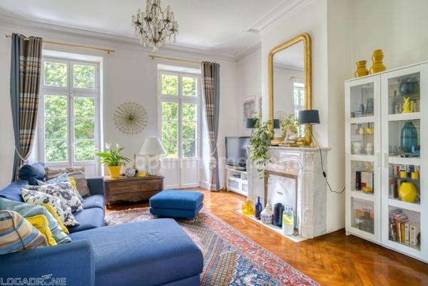 MAISON DE MAITRE à SAINTE LIVRADE SUR LOT (47)