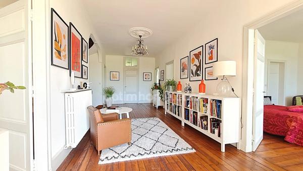 MAISON DE MAITRE à SAINTE LIVRADE SUR LOT (47)