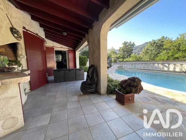 Maison à vendre 4 pièces 150 m² Le Muy