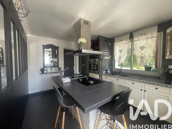 Maison à vendre 4 pièces 150 m² Le Muy