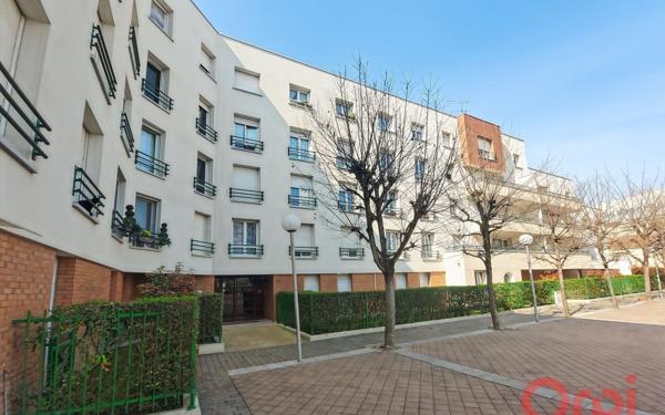 Appartement à vendre    2 pièces •  Saint-Denis