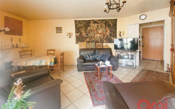 Appartement à vendre    2 pièces •  Saint-Denis